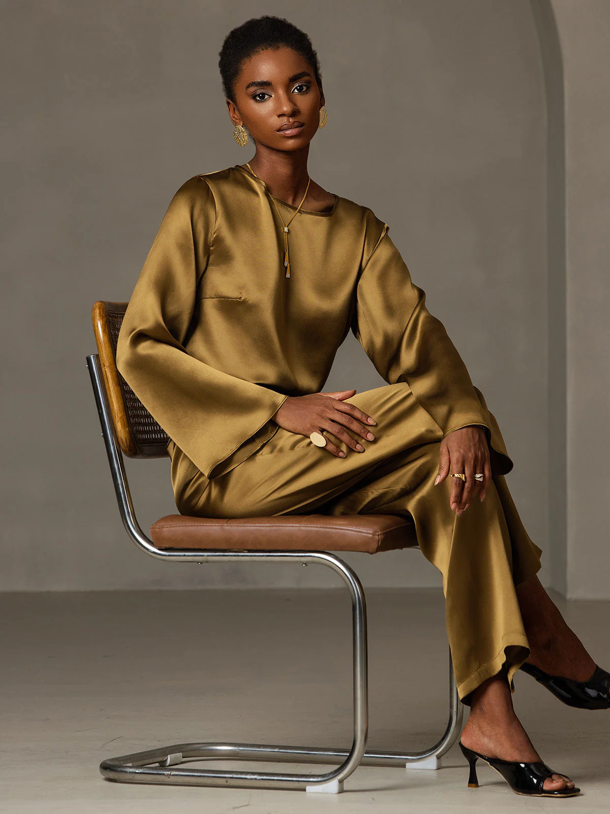 19Momme Silk Bell Sleeve Boat Neck Women's Top - Image 14