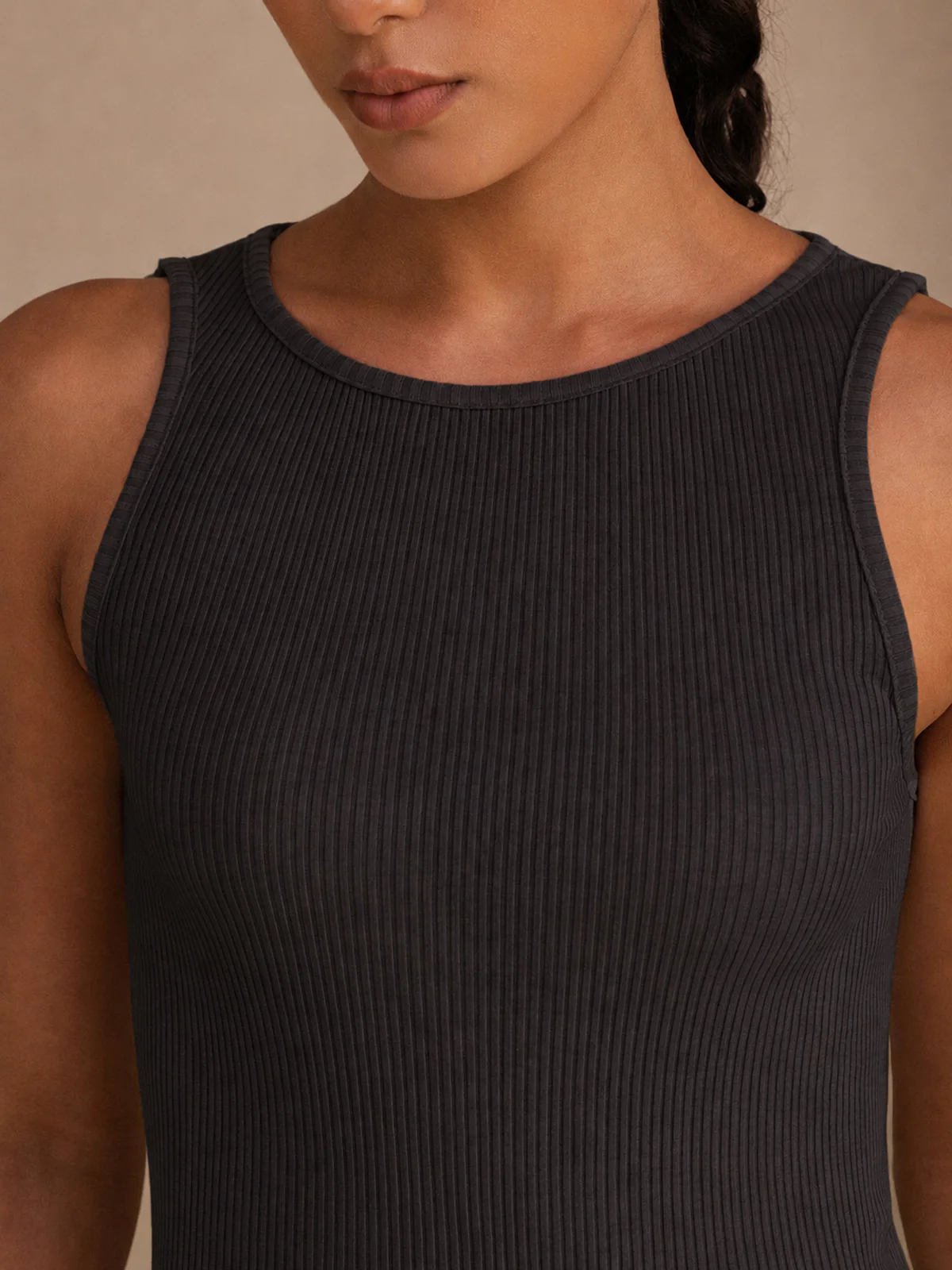 Clearance - Silk Cotton Women's Sleeveless Round Neck Slim Tank Top - Image 4