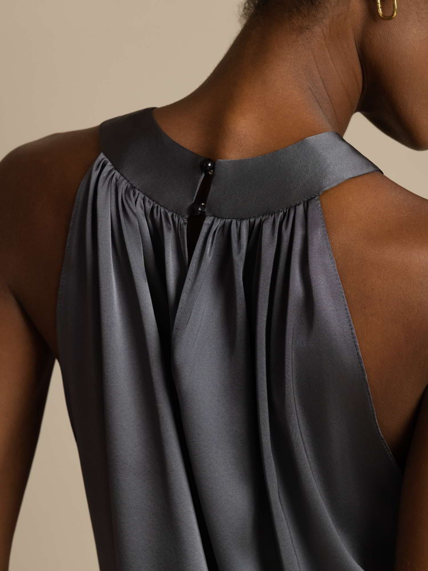 19Momme Silk Sleeveless Halter Neck Women's Top - Image 32