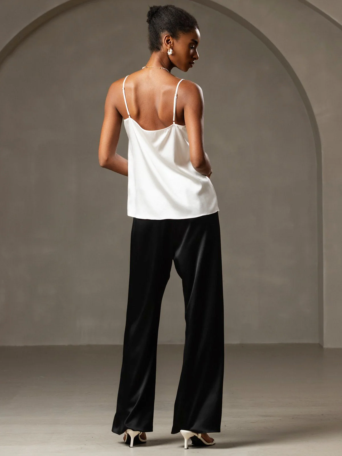 19Momme Silk Spaghetti Strap Camisoles - Image 10