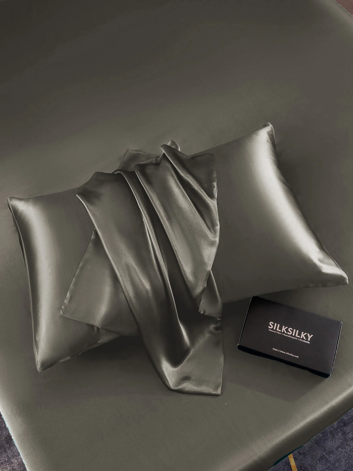 100% Mulberry Silk Pillowcase with Envelope Closure - Image 4
