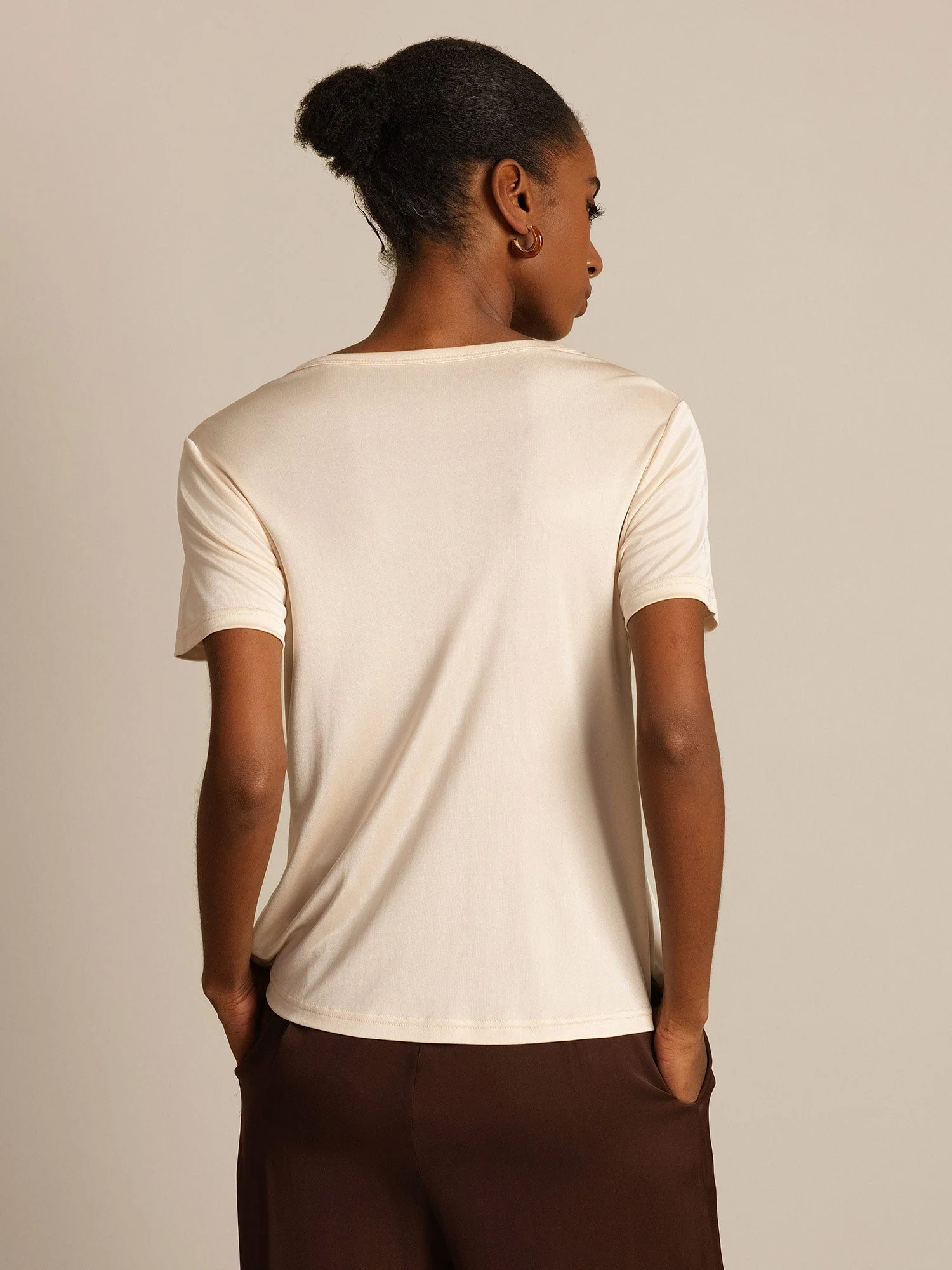 100% Mulberry Silk Short Sleeve Women's T-Shirt - Image 24