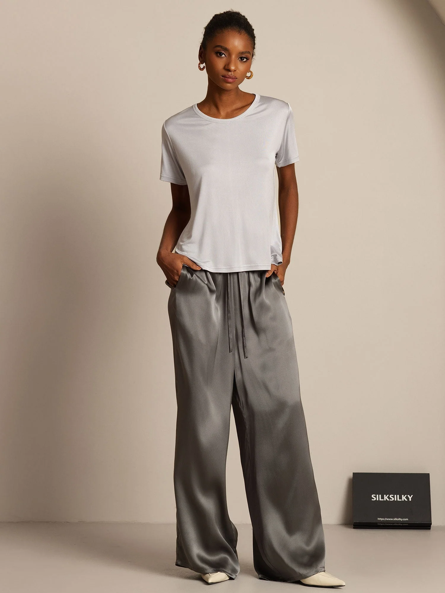 100% Mulberry Silk Short Sleeve Women's T-Shirt - Image 7
