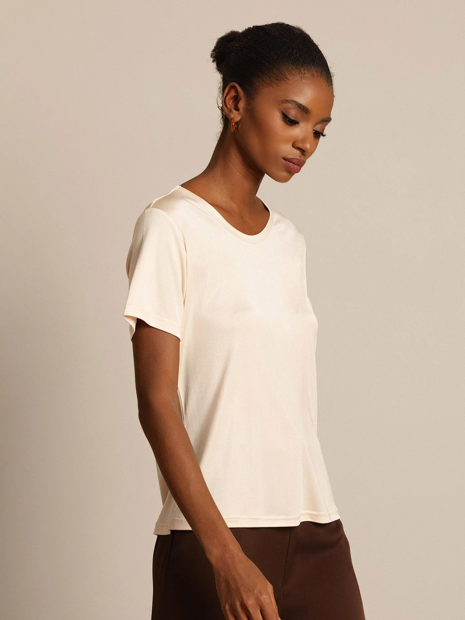 Clearance - Silk Jersey Short Sleeve Round Neck Women's T-Shirt - Image 27