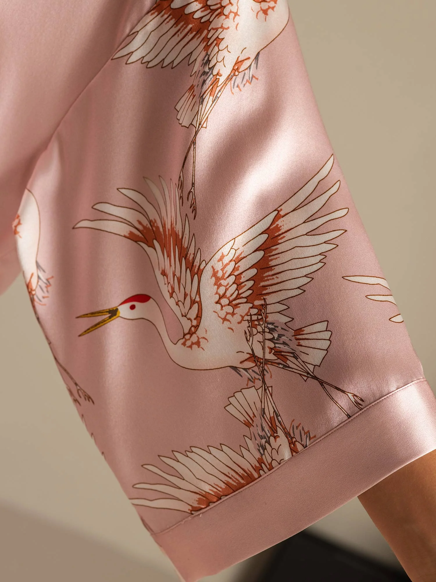 19Momme Women's 100% Mulberry Silk Crane Print 3/4 Sleeve Short Kimono Robe - Image 33