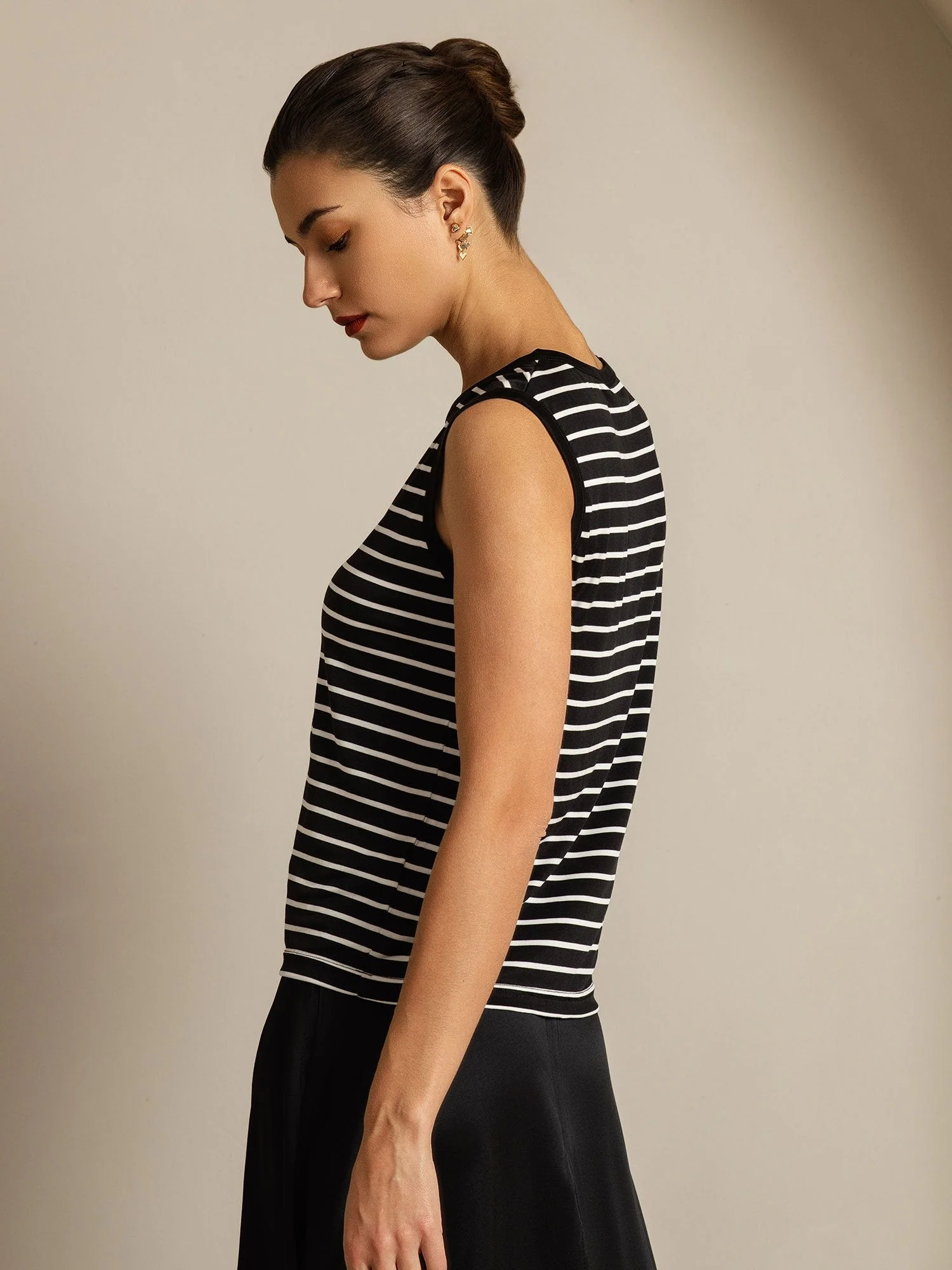 Women's 100% Mulberry Silk Round Neck Casual Stripe Print Tank Top - Image 11