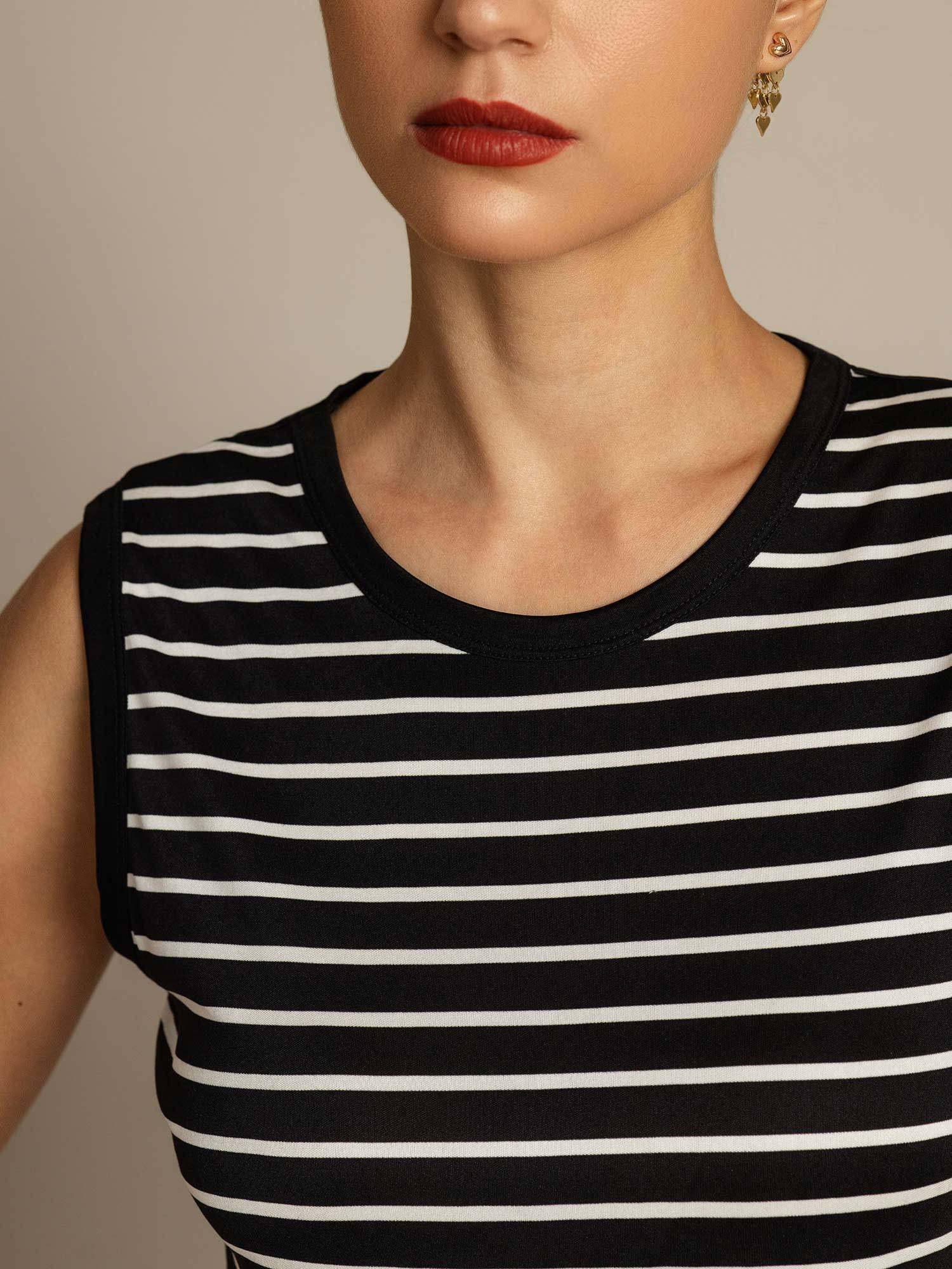 Women's 100% Mulberry Silk Round Neck Casual Stripe Print Tank Top - Image 12