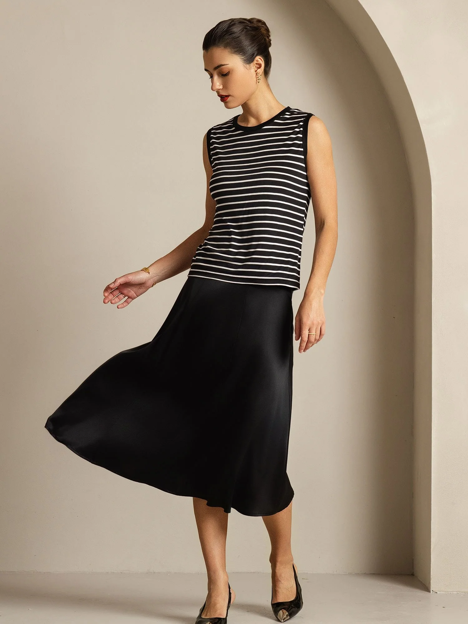 Women's 100% Mulberry Silk Round Neck Casual Stripe Print Tank Top - Image 13