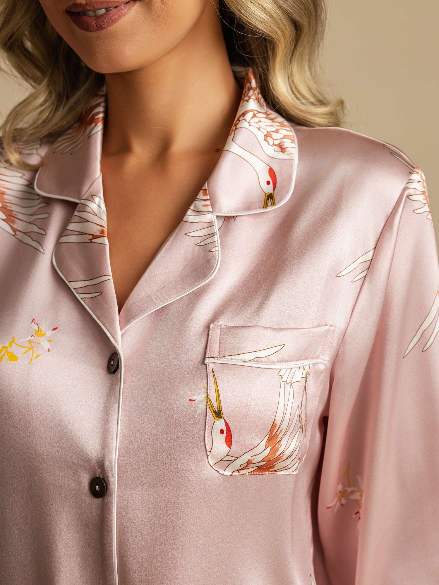 19Momme 100% Mulberry Silk Crane Print Women's Long Sleeve Notch Collar Pajamas Set - Image 4