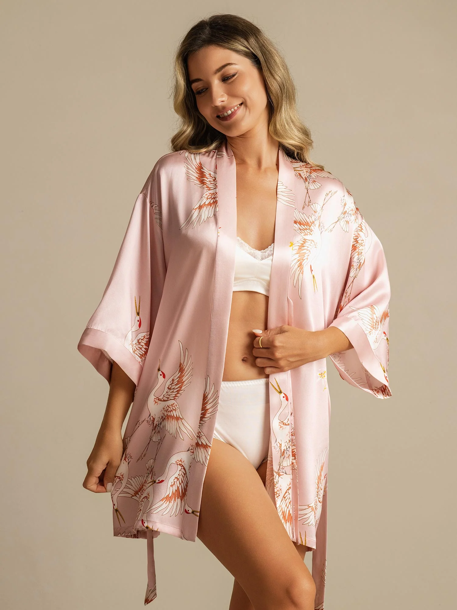 19Momme 100% Mulberry Silk Crane Print 3/4 Sleeve Short Women's Kimono Robe with Wrap Design - Image 3